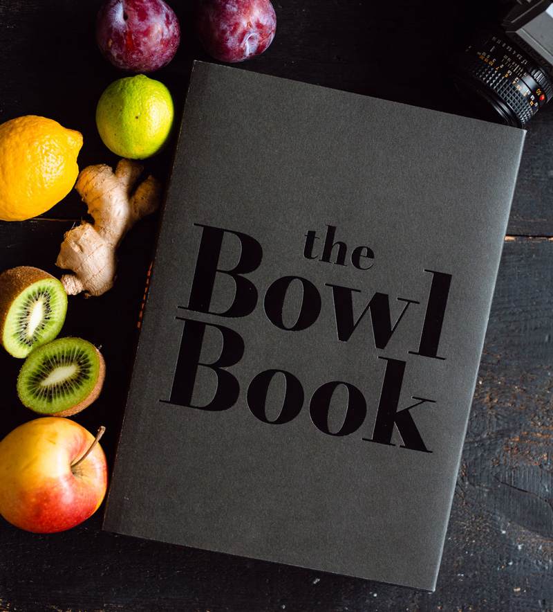 Nie masz jeszcze swojego albumu The Bowl Book?